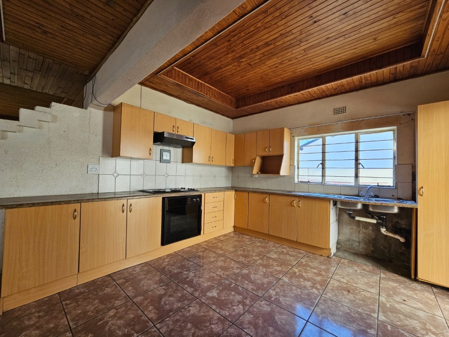 4 Bedroom Property for Sale in Vaalpark Free State